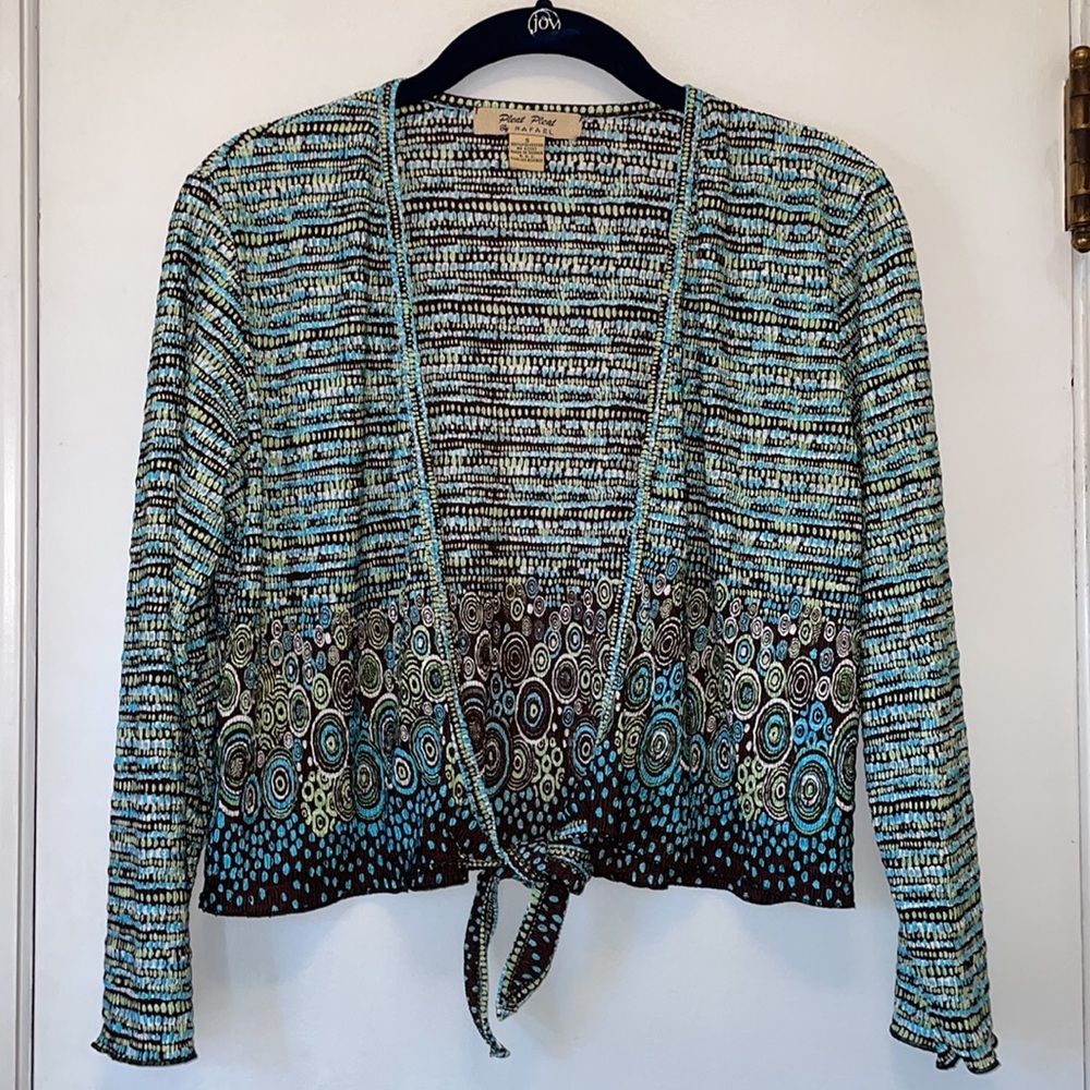 Pleat Pleat Small Crop Wrap GUC